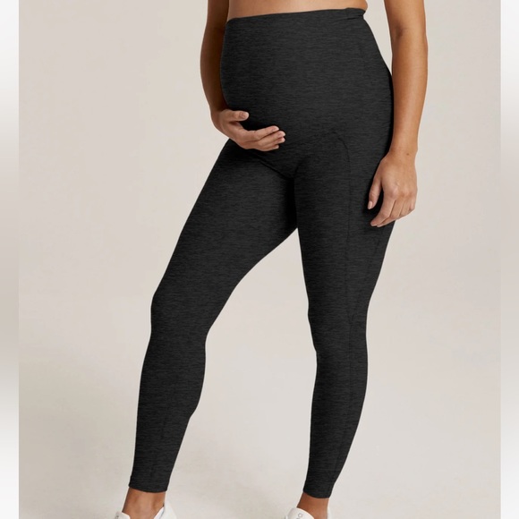Beyond the Bump Pants & Jumpsuits Beyond The Bump Beyond Yoga Maternity Leggings Medium